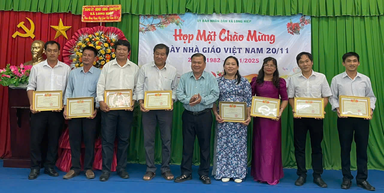 Long Hiệp tổ chức Họp mặt kỷ niệm ngày nhà giáo việt nam 20/11/2025 
