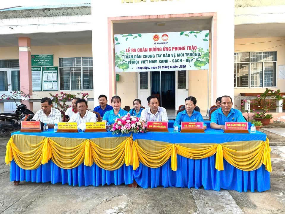 xã Long Hiệp: Lễ ra quân hưởng ứng phong trào thi đua “Toàn dân chung tay bảo vệ môi trường, vì một Việt Nam Xanh - Sạch - Đẹp”