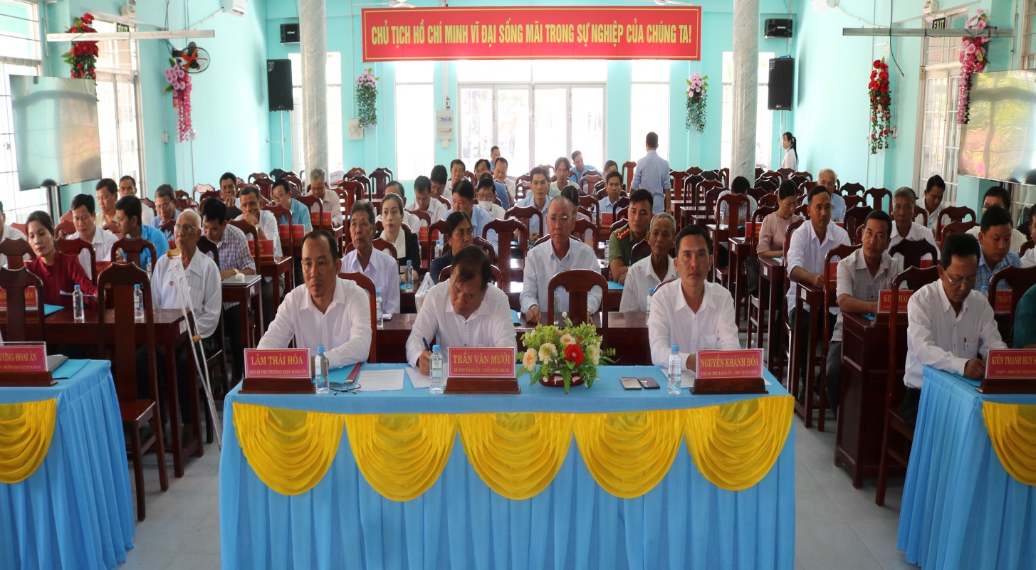 xã Long Hiệp tổ chức lễ trao huy hiệu đảng đợt 03/02/2026